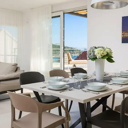 Luxury Lucice View Vila