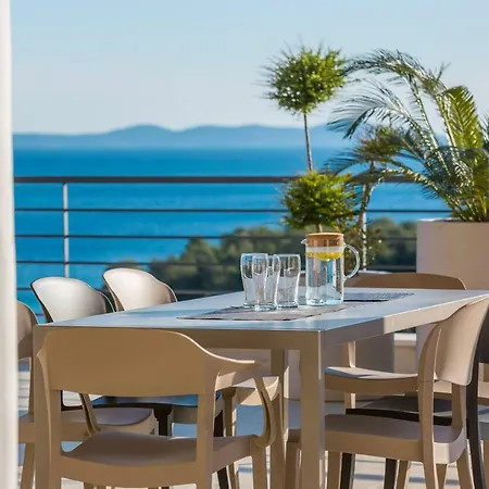 Vila Luxury Lucice View