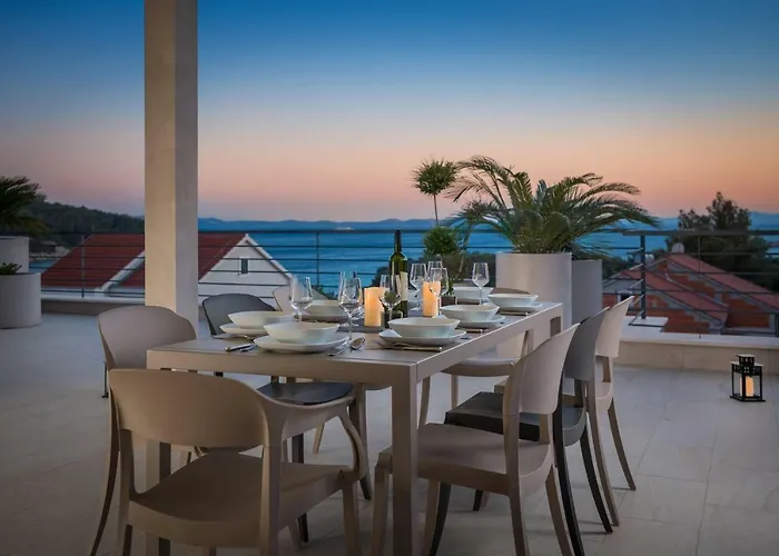 Luxury Lucice View